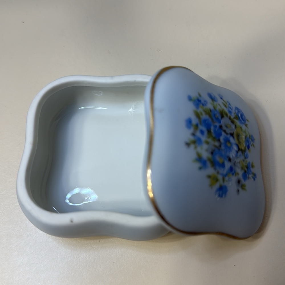 Lefton China Handpainted Blue Floral Trinket Keepsake Box Vintage #7687 - Picture 10 of 10